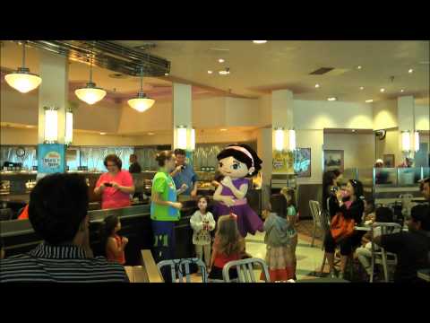 Disney Junior Play n Dine at Hollywood Vine, Magic Kingdom (HD 1080p)