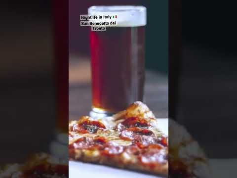 #nightlife  in Italy top location San Benedetto del Tronto capital of Riviera delle Palme #oneminute