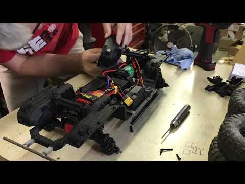 BUDGET BUILD - WEEK 11 - TRX4 SPORT - The WRONG Wheelwells and Driveshafts