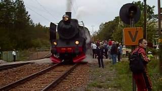 preview picture of video 'Steam train turning back to Gavle.Part II'