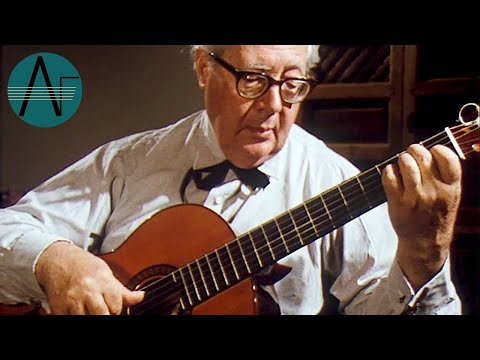 Andrés Segovia: Bach - Sarabande from 1st Lute Suite for guitar