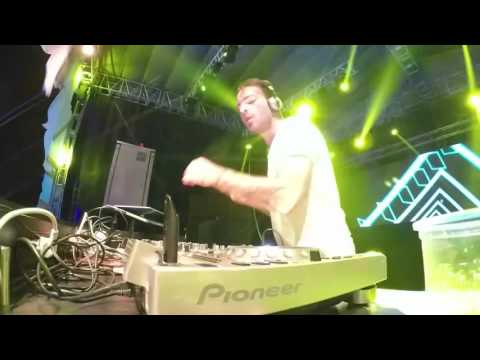 Stryker Live @ Fantastic Festival Mexico / Track: Ederlepsy (6:00 min)