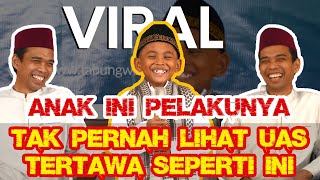 Download lagu VIRAL, SO FUNNY!! MOTHER'S SON MAKES FINAL EXAM LAUGH WITH HIS FUNNY LECTURE 'A FUNNY LECTURE FUL... mp3