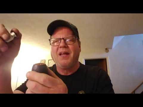 Punto Oro Mr G 207 Savinelli pipe review