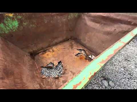 2 yard yrd chain lift builders rubbish rubble skip - Image 2