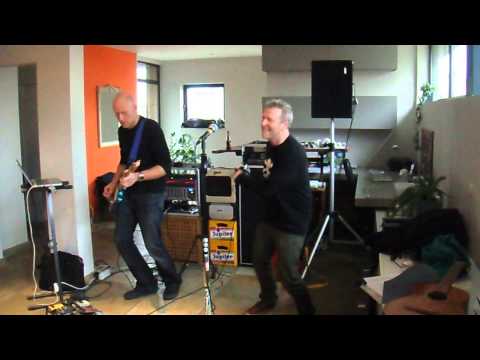 EX - RZ i can't live in a living room