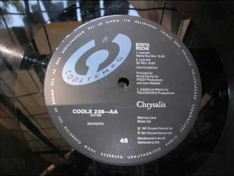 SONIA ROCHE LOVE ITCH STRAIGHT MIX