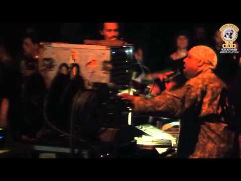 UNOD Weekender 2013 - Iration Steppas feat. Danman ▶ Yabby You "ReConquering Lion" (Echotronix) ④