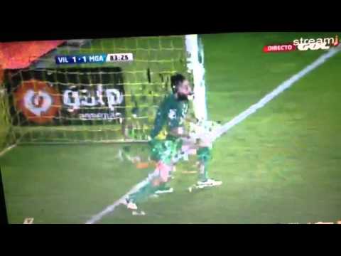 Villarreal vs Málaga 1 - 1 Senna Amazing MIN 83 12/04/2012 HD Y 3D