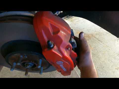 2020 Kia Stinger GT brake pad replacement