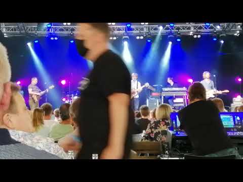 Absynthe minded Park theater Peer