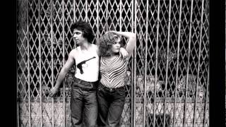 ..:: Robyn - Love kills ::..