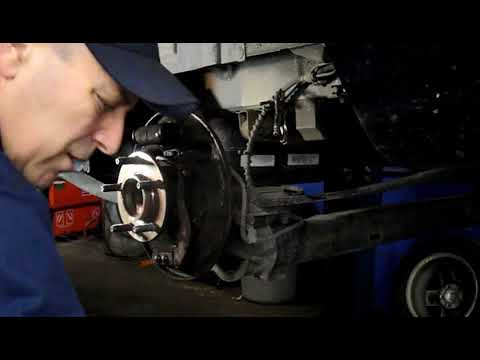 How to replace the brakes,wheel cylinder and parking brake cables 2005 Dodge