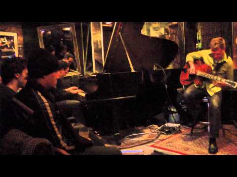 "THE NEARNESS OF YOU": MICHAEL KANAN / PETER BERNSTEIN at SMALLS (March 31, 2011)