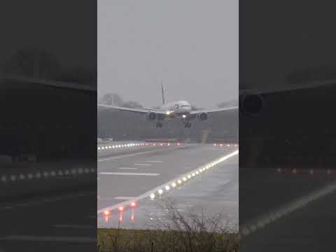 Crosswind at Gatwick