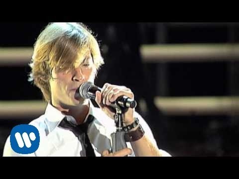 Videoclip de No me abandones amiga mía (Directo 09) — Carlos Baute