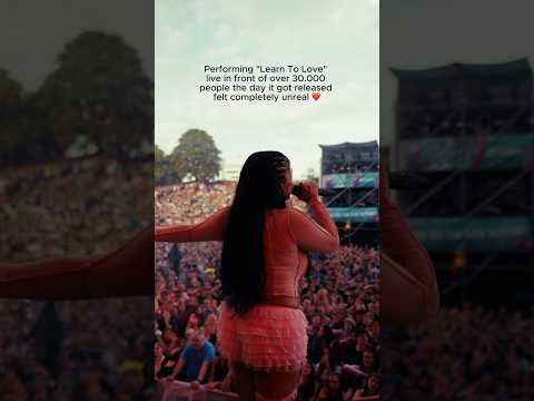 you guys were a dream!! thank you so much for having me ???? #dasfestzoewees #LearnToLove #zoeweeslive