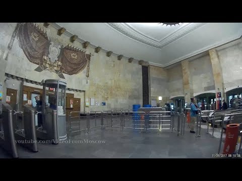 Станция метро "Площадь Революции" и переход на станцию "Театральная" // 11.09.2017