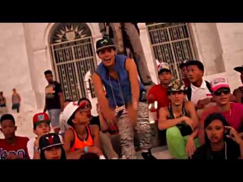 Atento A Mi Fama (Famosos De SANTIAGO) Vídeo Oficial