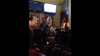 Saltshakers - She Belongs To Me