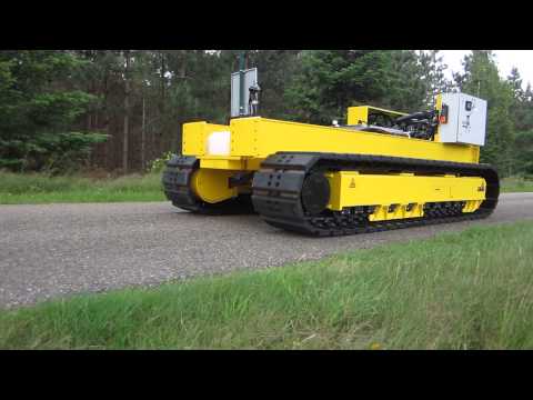 Custom made tracked undercarriage with powerpack – VTS Track Solutions