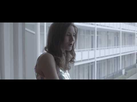 download lagu mp3 mp4 President Street, download lagu President Street gratis, unduh video klip President Street