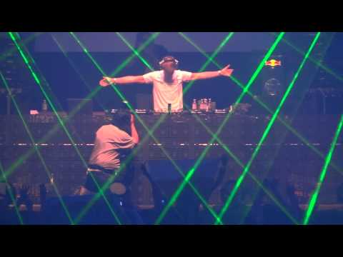 Mayday 2013 DE: Armin van Buuren - Intense
