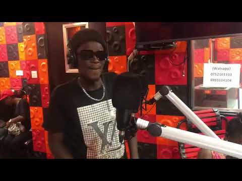 Mr large performing Akafananyi at 103.3 Radio 4