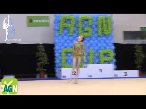 Anastasia Zemlyanaya - Volgograd (RUS) - Maças (Clubs) - Juvenil - AGN Cup 2014