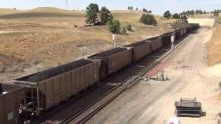 preview picture of video 'BNSF 5781 Leads a Coal Train up Crawford Hill in Nebraska'