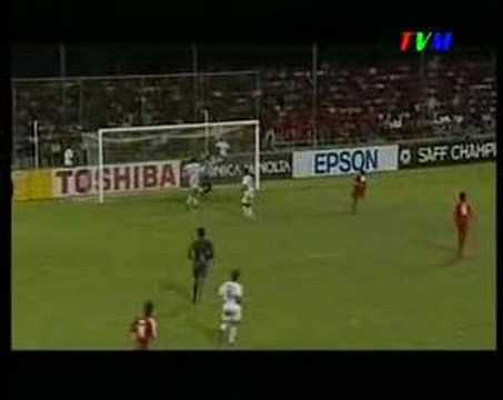 Football Song - Hin'gaa enmen athu gulhaalaigen