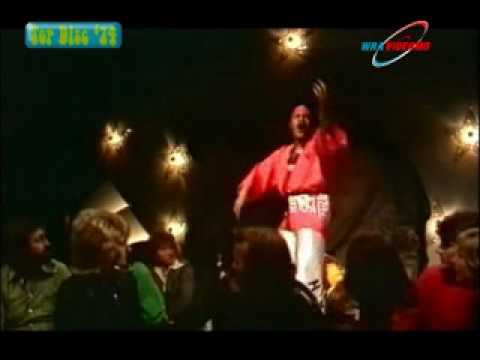 CARL DOUGLAS - KUNG FU FIGHTING 1974