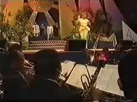 Kizzy Getrouw sings at the CBU 1996
