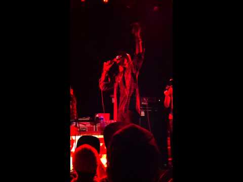 theophilus london - groove me.MOV