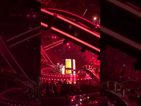 Eurovision 2018 - Semi Final 1 live - Israel - Toy - Audience Singing With Netta