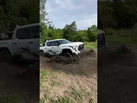 Toyota Tundra 2024 off roading 4x4