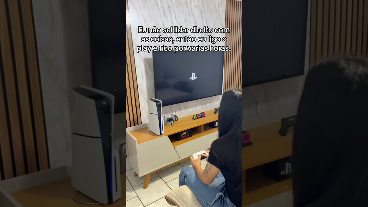 여러분, 플레이스테이션이 정말 위기라고요? 2026년 현재, PS5 Pro부터 PSVR2까지 소니의 진짜 속내가 궁금하다면?