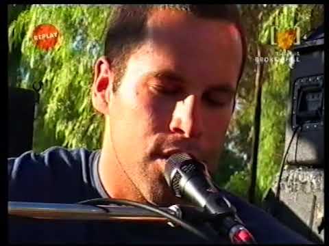 Flake - Ben Harper & Jack Johnson, Live in Broken Hill, Australia 24-Mar-2003