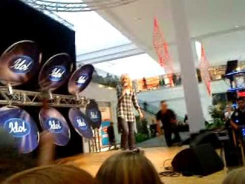 Alice Hagenbrant - Breakaway(LIVE)