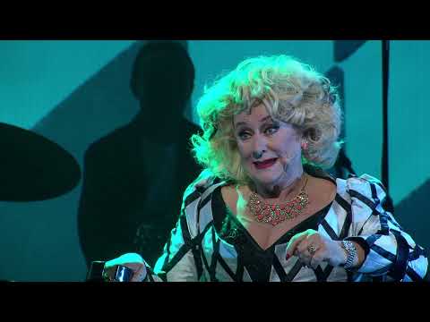 Karin Bloemen - Nieuwe knieën