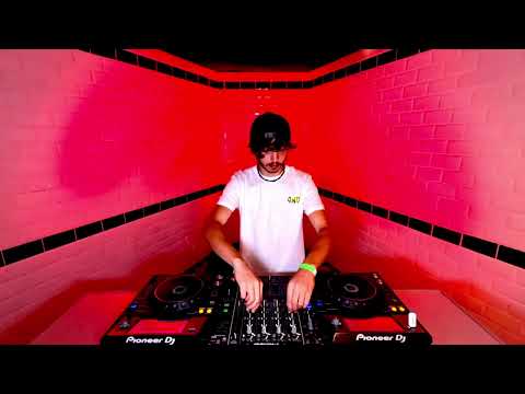 ML2 / 176 BPM - BASS STATION 087