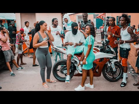 Areakode, 1NE Bang - Xmas Dial (Official Video)