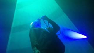 Thomas Azier — Verwandlung — Paris