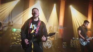 Video P.U.M. - Svět nezměníme (Oficiální videoklip 2025)