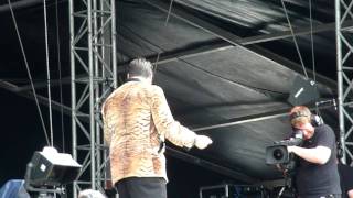 Richard Cheese - &#39;My Neck, My Back&#39; Live at Sonisphere Festival UK 2011