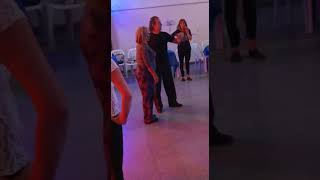 pasos de tango profesor omar suarez sacada y voleo en milonga la puñalada