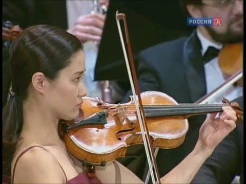 Sayaka Shoji plays Prokofiev : Violin Concerto No.1 in D major, Op.19