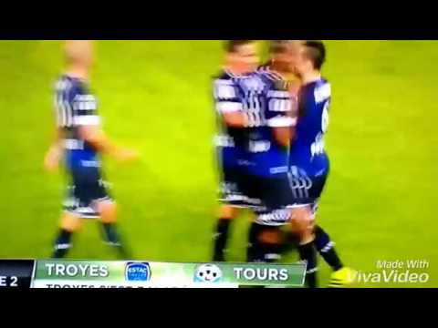 Magnifique but de Azamoum avec Troyes en ligue 2