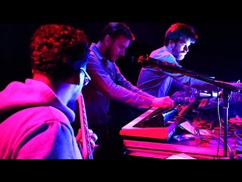 Rekorder: Brandt Brauer Frick spielen "Skiffle It Up"