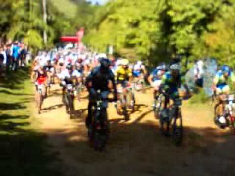 Largada do campeonato Nacional de Moutain Bike 4° edição "Sram 50k" Represa II Vinhedo Sp